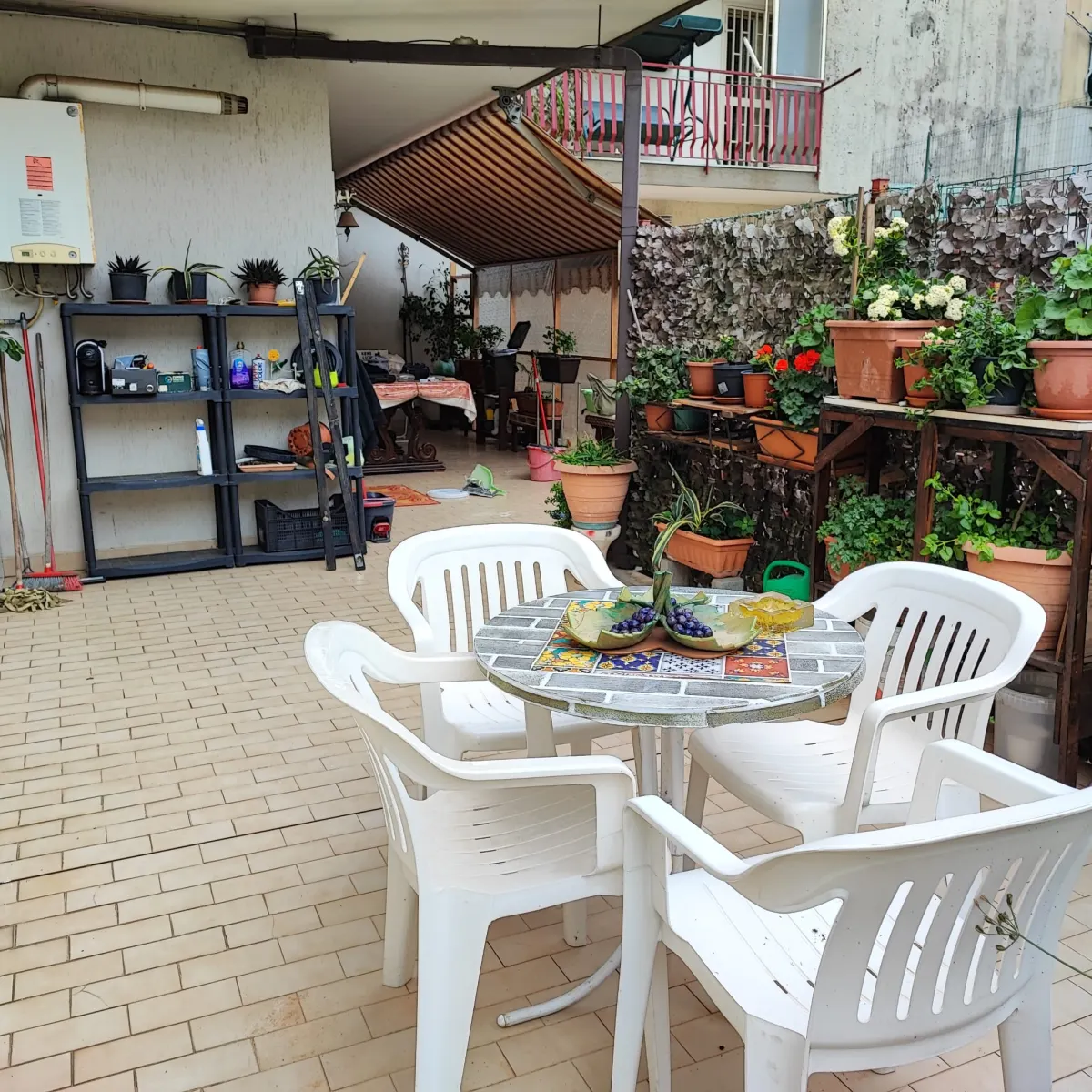 Trivani, Terrazzo, Giardini, Garage · foto 7
