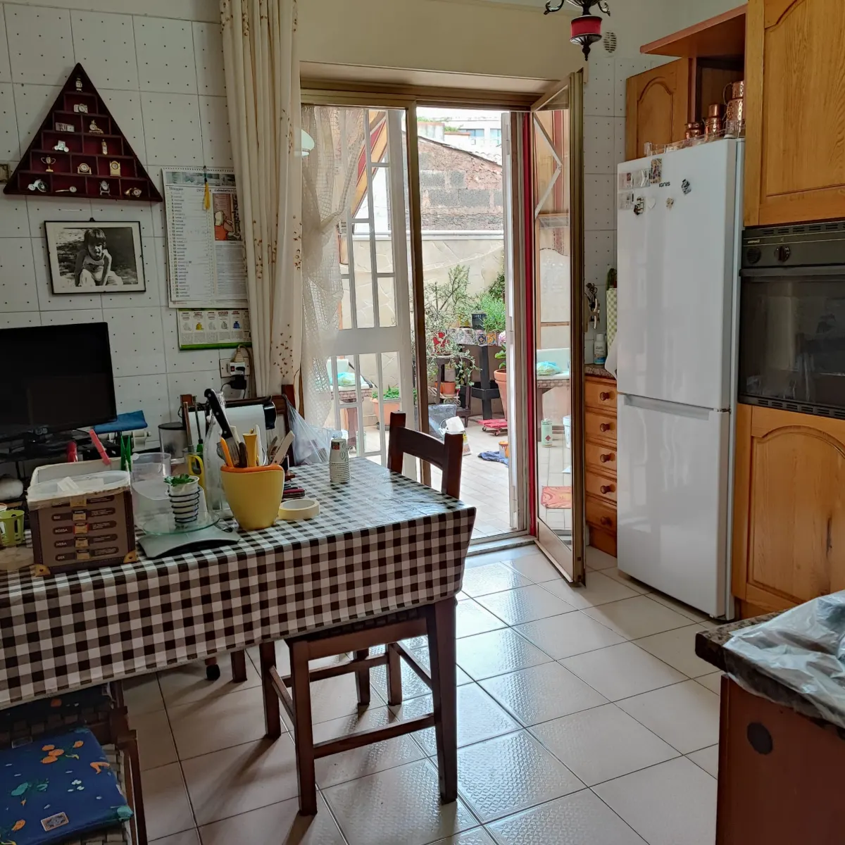 Trivani, Terrazzo, Giardini, Garage · foto 8