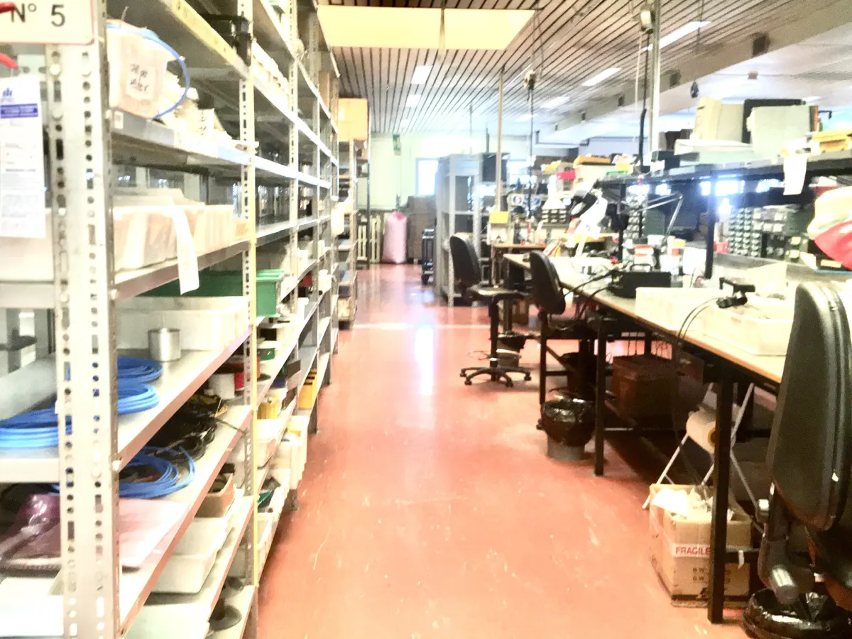 VENDESI laboratorio · foto 25