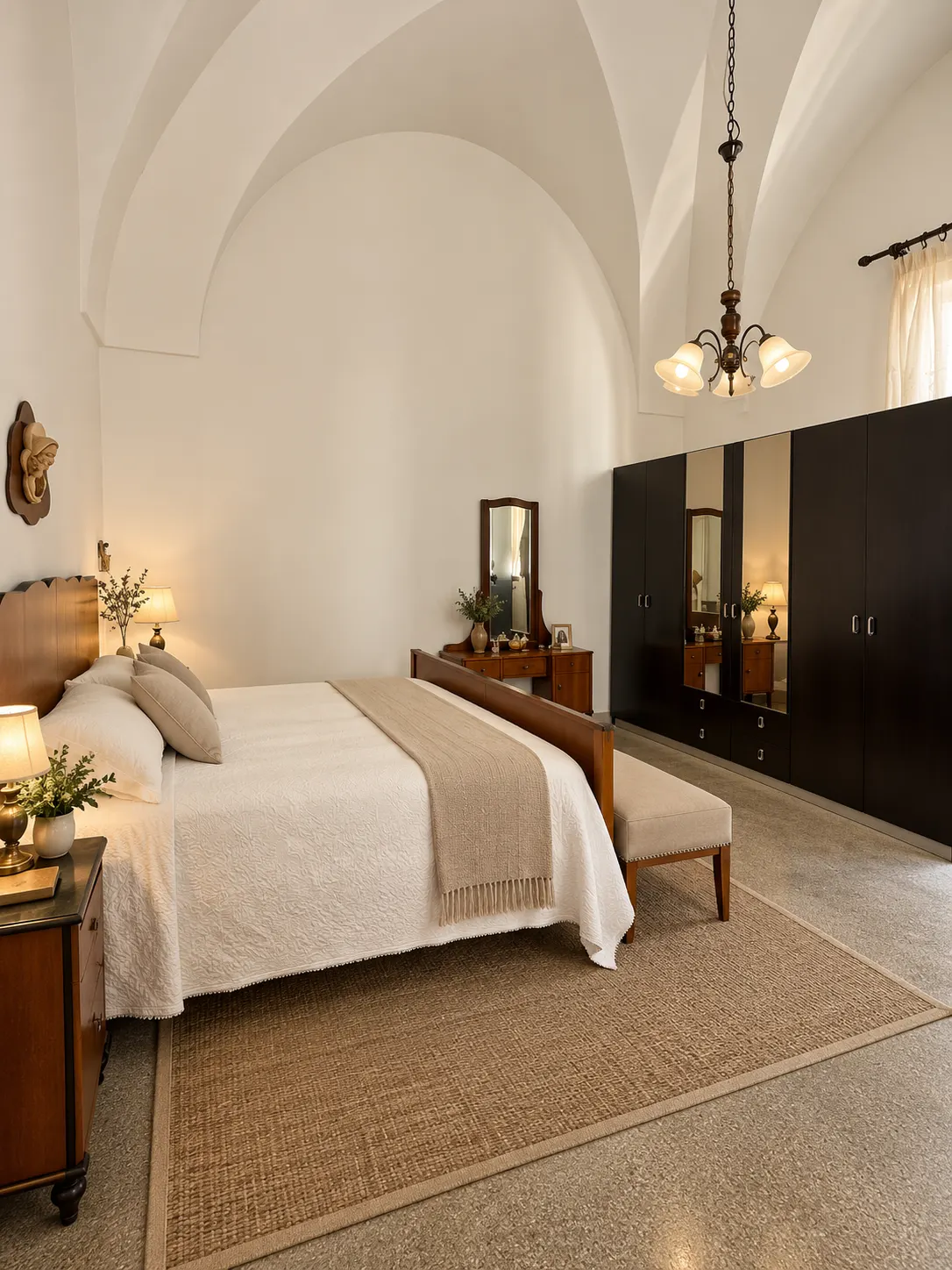 Proprietà Angolare con Ampi Spazi · foto 11