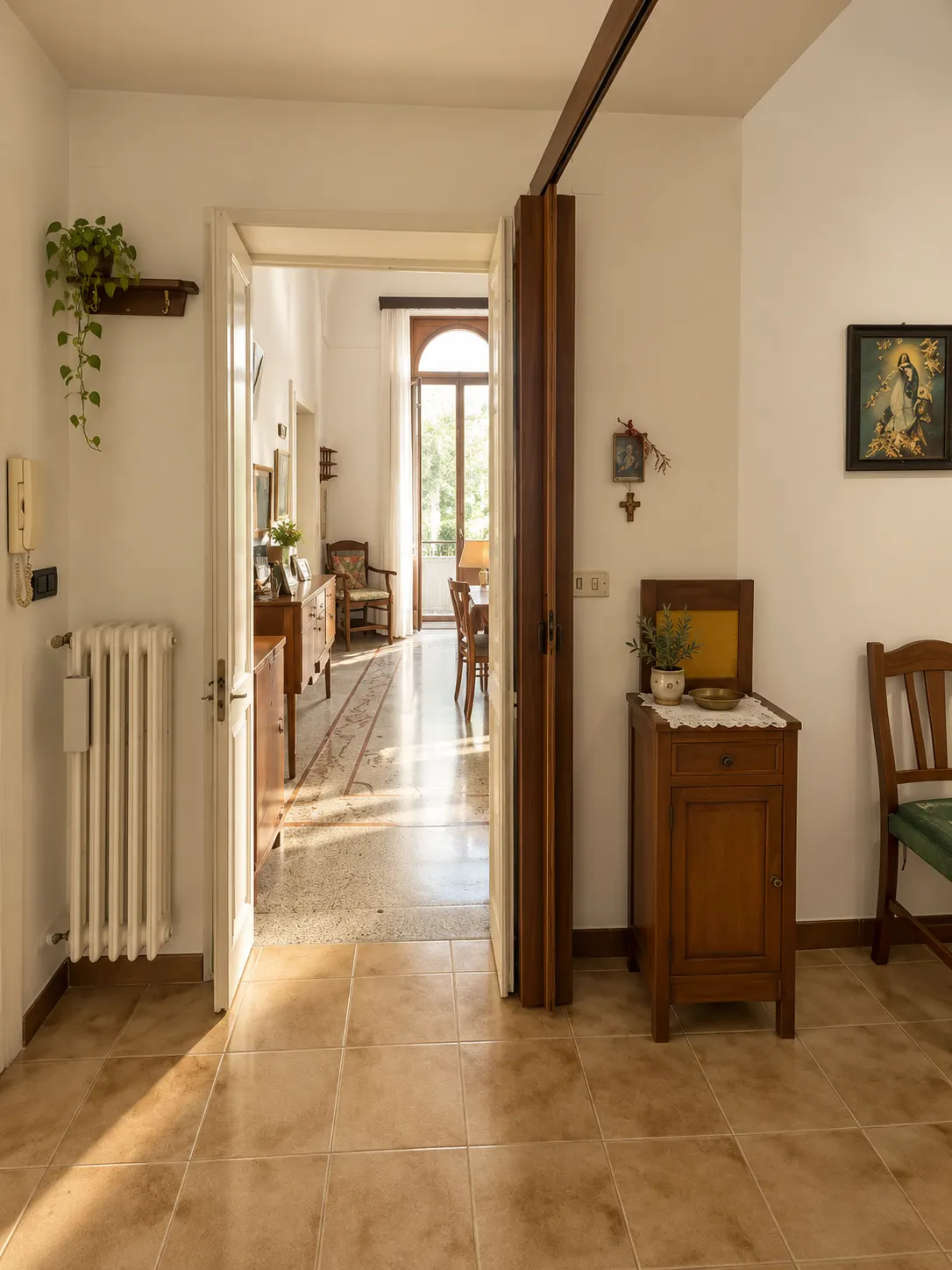 Proprietà Angolare con Ampi Spazi · foto 9