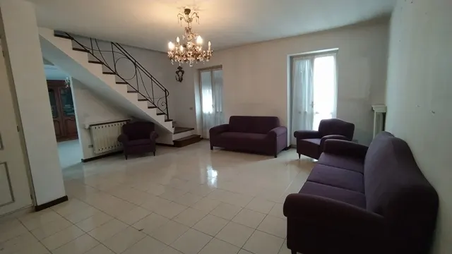 Trilocale su due livelli in centro · foto 8