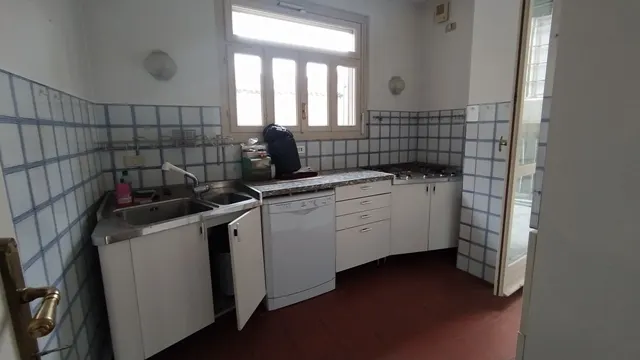 Trilocale su due livelli in centro · foto 10
