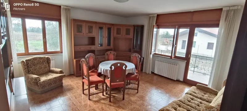 Vendesi Appartamento · foto 5