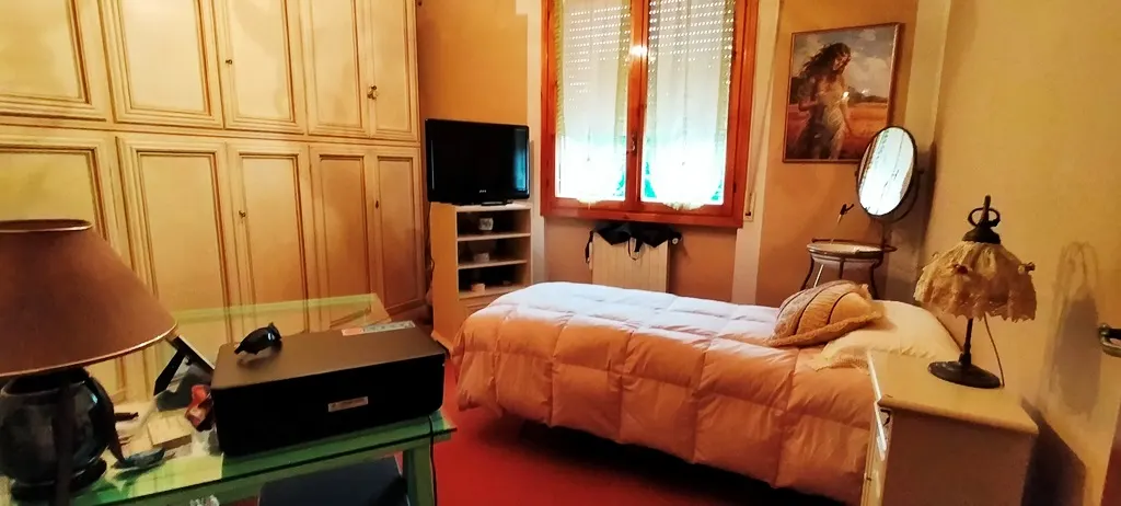 Appartamento in palazzina anni settanta con ascensore · foto 13
