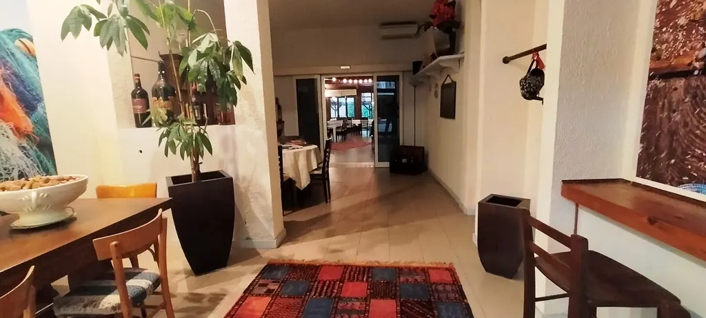 Ristorante attrezzato con forno a legna e Spazio Esterno · foto 6