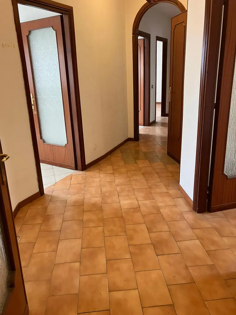 Latina appartamento di ampia metratura con grande terrazzo · foto 5