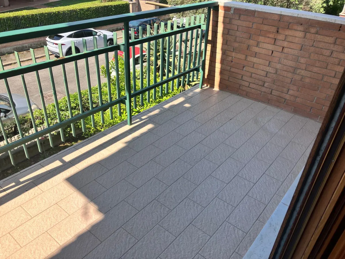 Latina centro appartamento di ampia metratura · foto 7