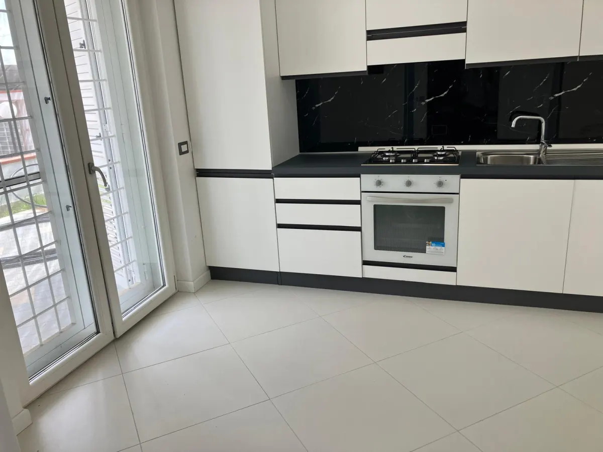 Latina VILLA UNIFAMILIARE in affitto · foto 6