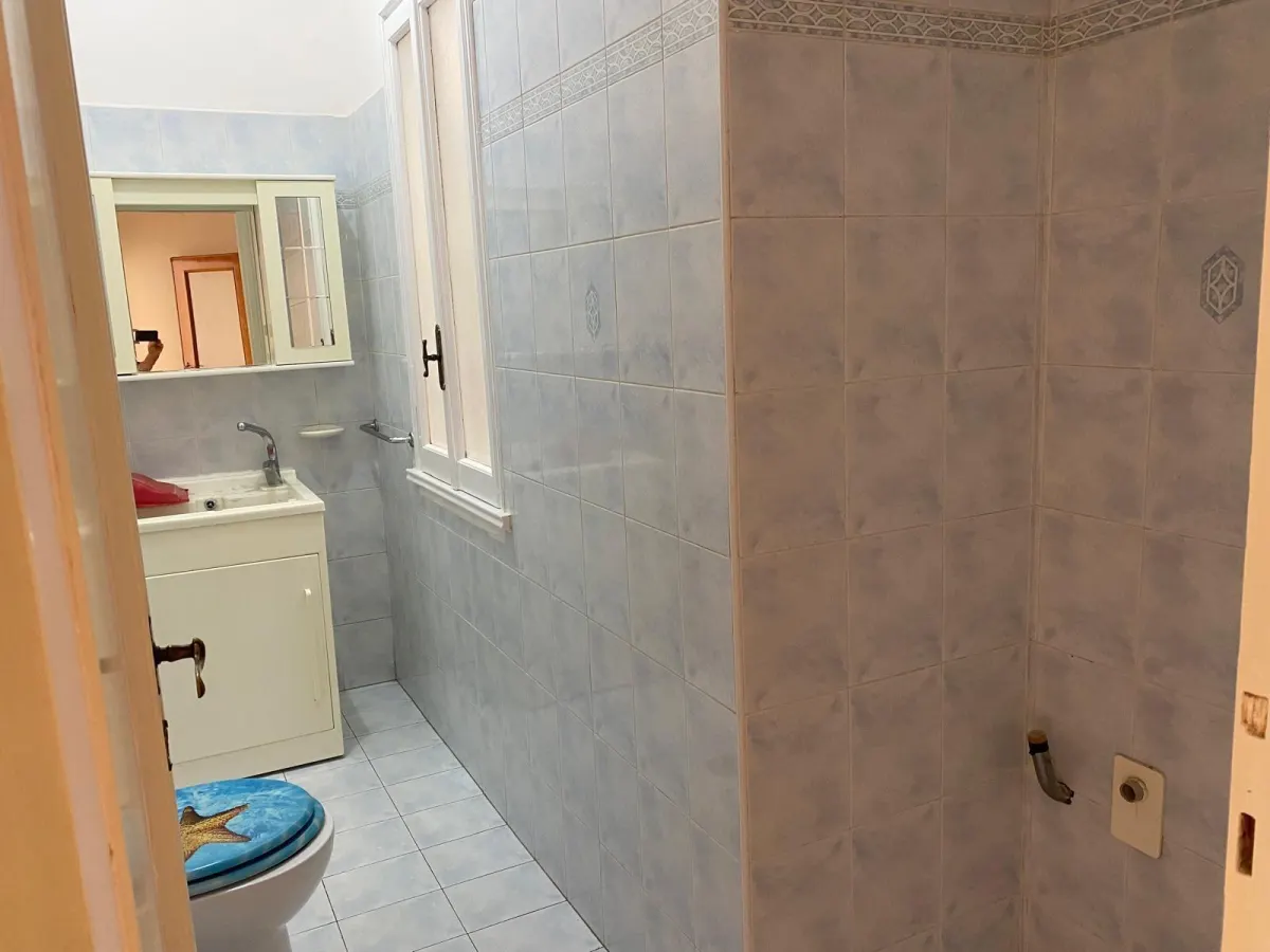 Cisterna appartamento di mq 120 ca. in piccola palazzina · foto 11