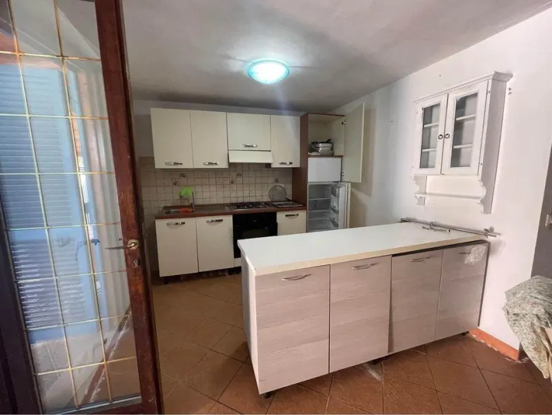 Latina lido appartamento con ampio spazio esterno · foto 2