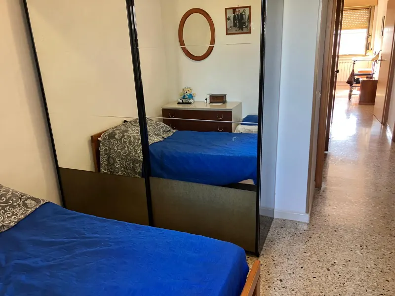 Latina, zona Millepiedi, appartamento con 2 camere · foto 3