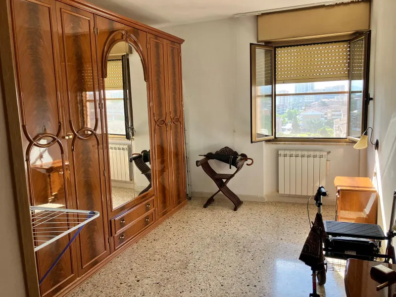 Latina, zona Millepiedi, appartamento con 2 camere · foto 4