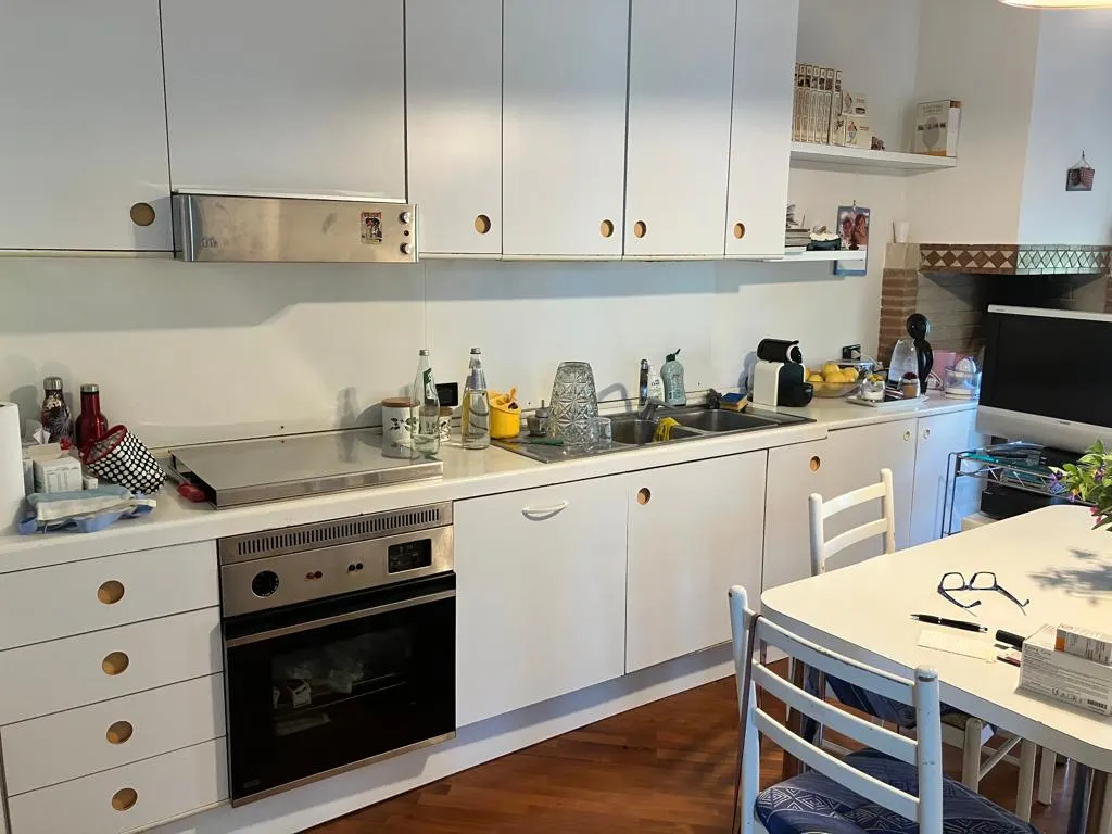 Latina, lottizzazione Cucchiarelli, rifinita VILLA · foto 14