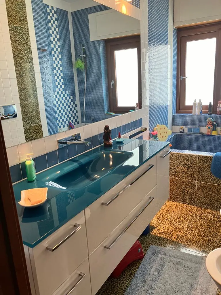 Latina, lottizzazione Cucchiarelli, rifinita VILLA · foto 32