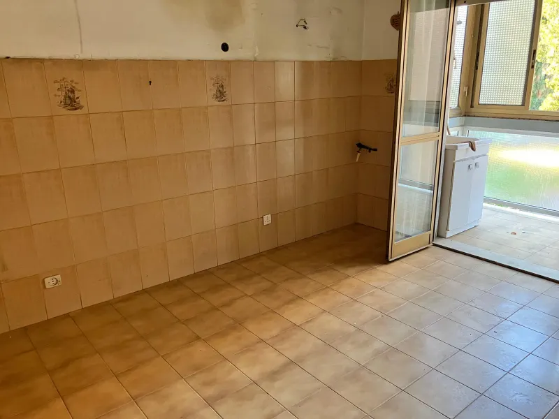 Latina centro appartamento di ampia metratura · foto 3