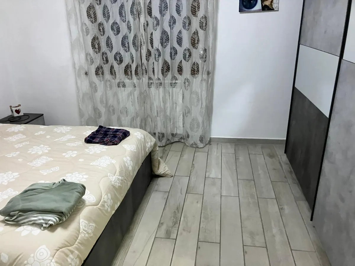 Latina semicentrale appartamento con 3 camere RISTRUTTURATO · foto 17