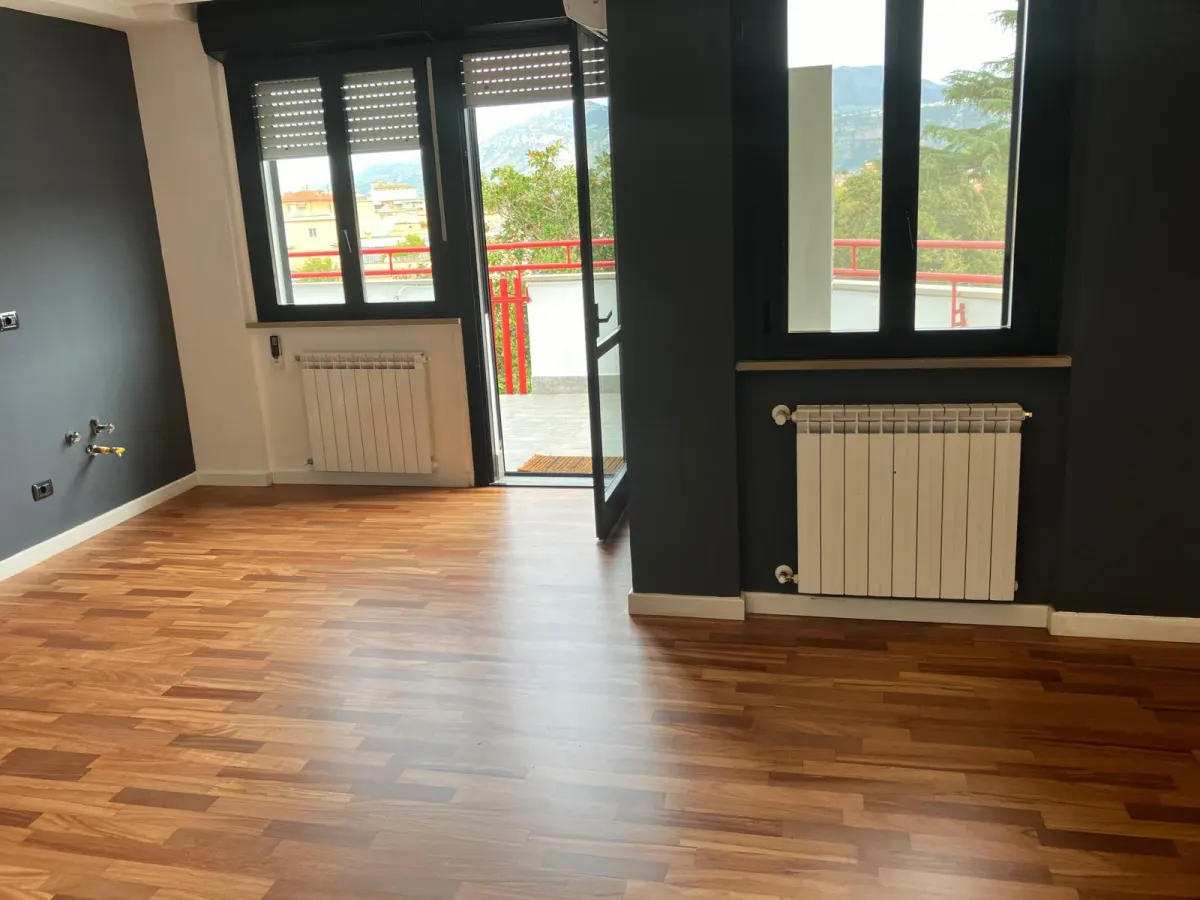 Latina Scalo ATTICO con 3 camere E GRANDE BALCONE · foto 8