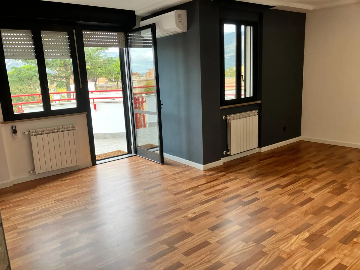 Latina Scalo ATTICO con 3 camere E GRANDE BALCONE · foto 9