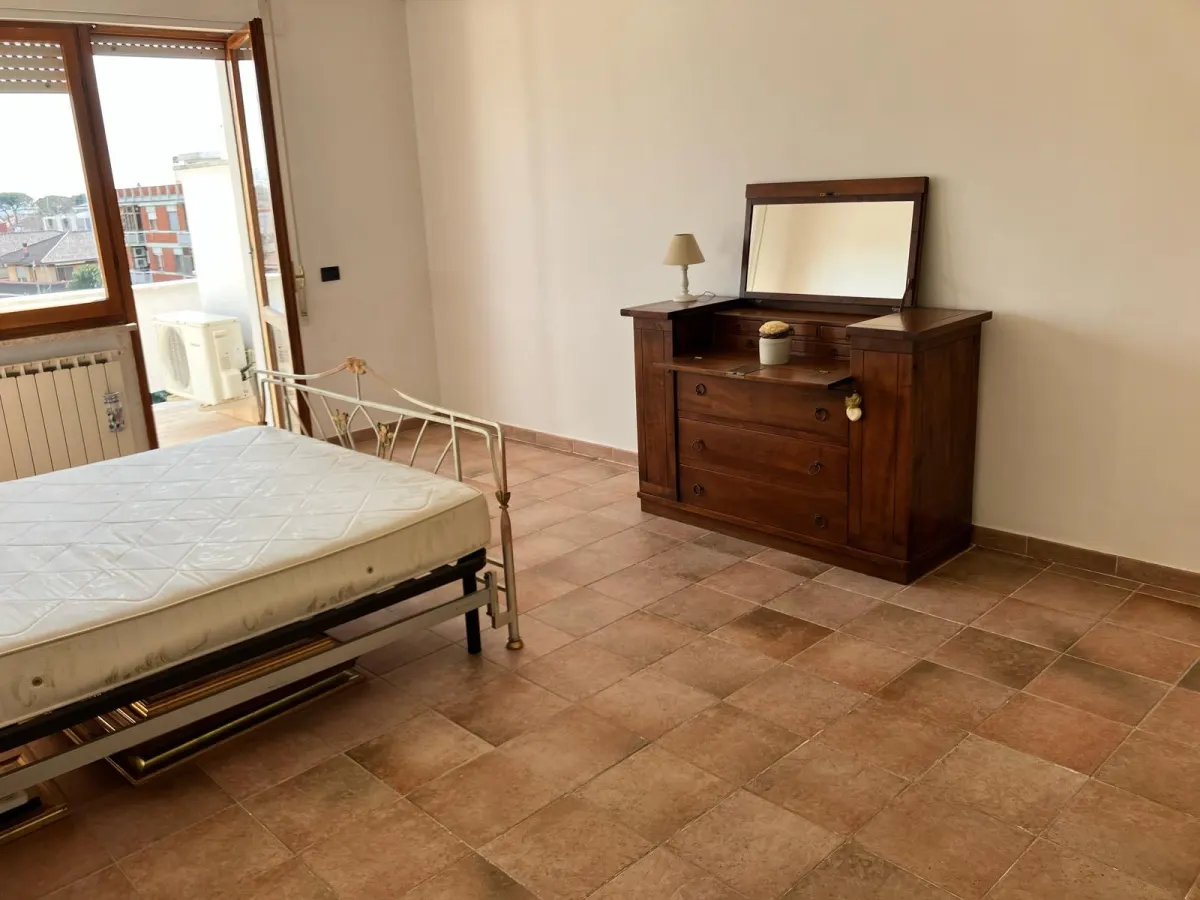 Zona Morbella ATTICO con 2 camere e GRANDE TERRAZZO · foto 8