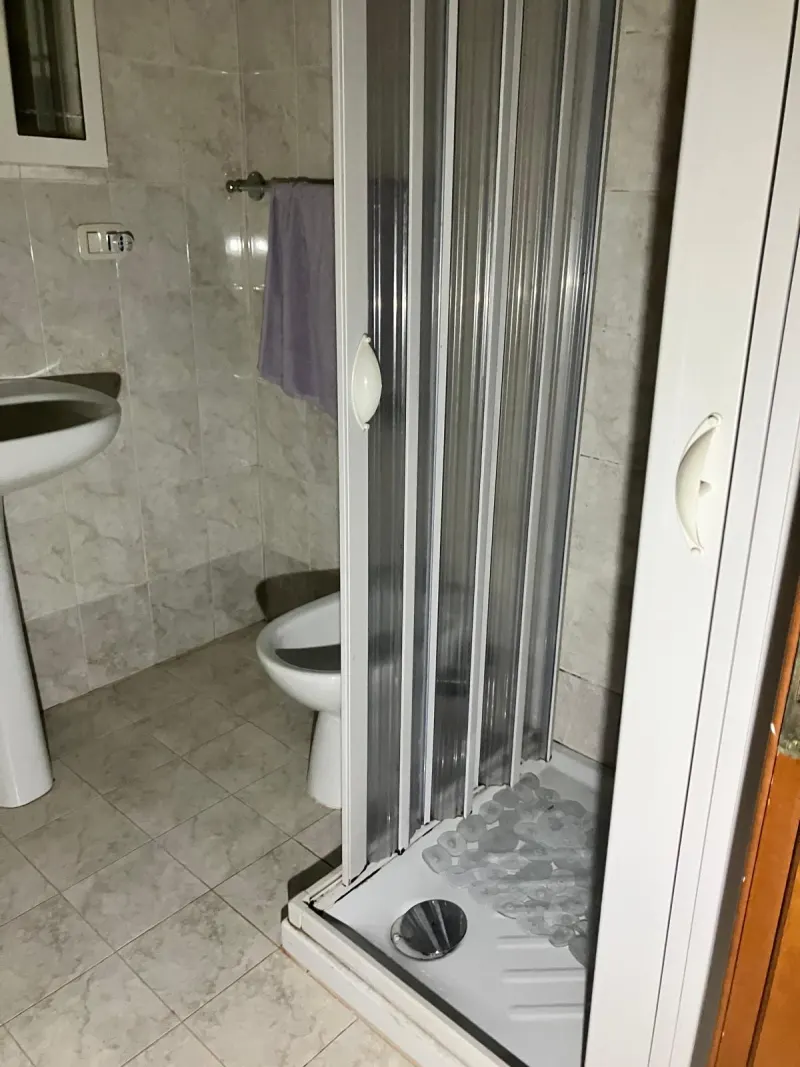 Bilocale con GIARDINO - ARREDATO · foto 2