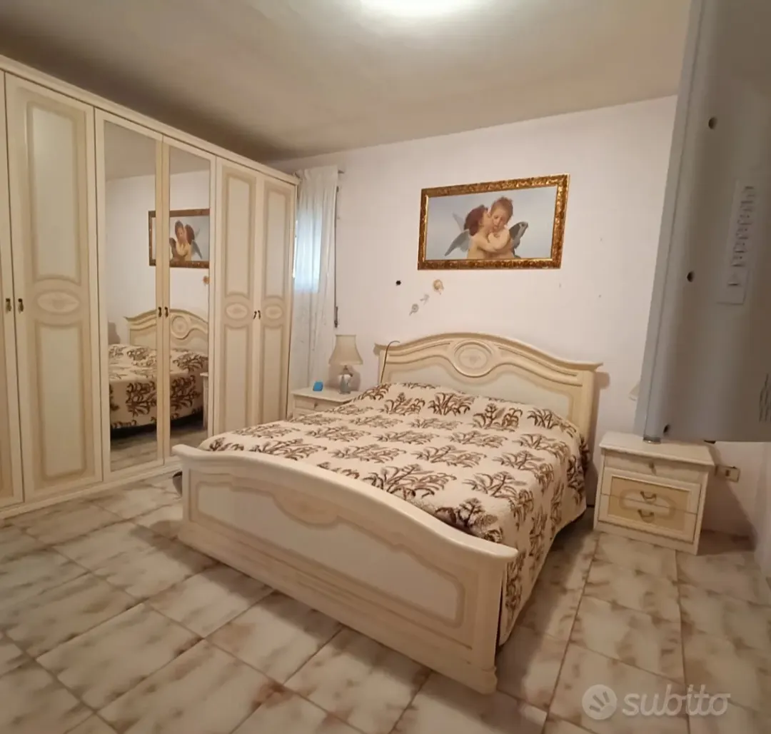 Latina villa di ampia metratura con Giardino di mq 400 ca. · foto 19