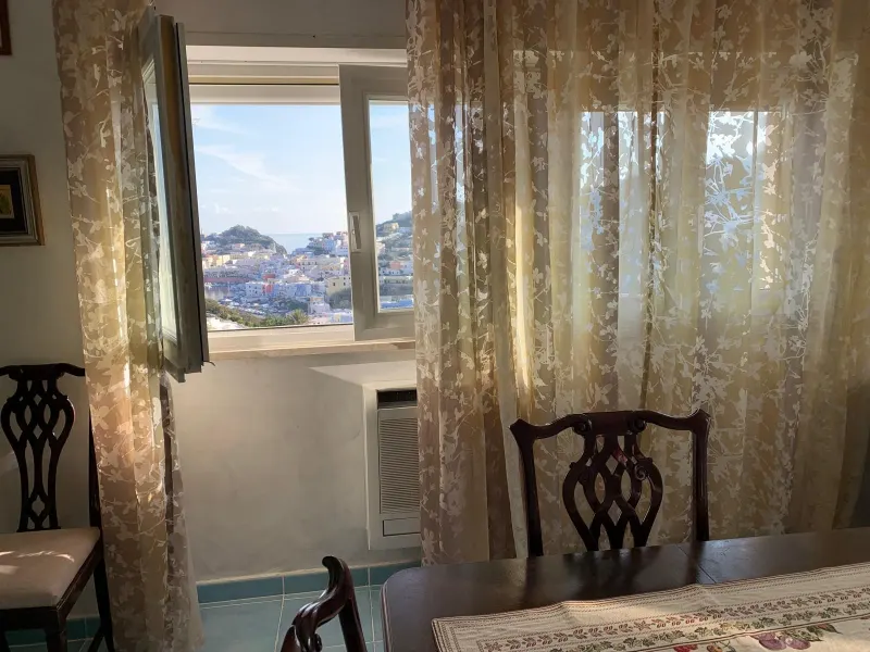 Appartamento a PONZA zona Chiaia di Luna a Ponza