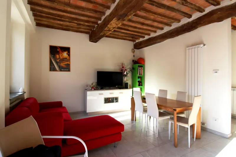 TERRATETTO RISTRUTTURATO con CORTE PRIVATA! · foto 5