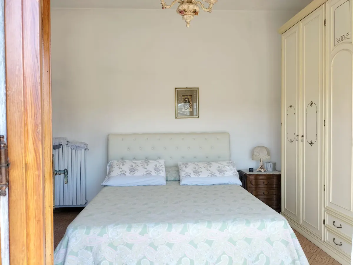 Porzione di VILLA con ampio GIARDINO! · foto 12