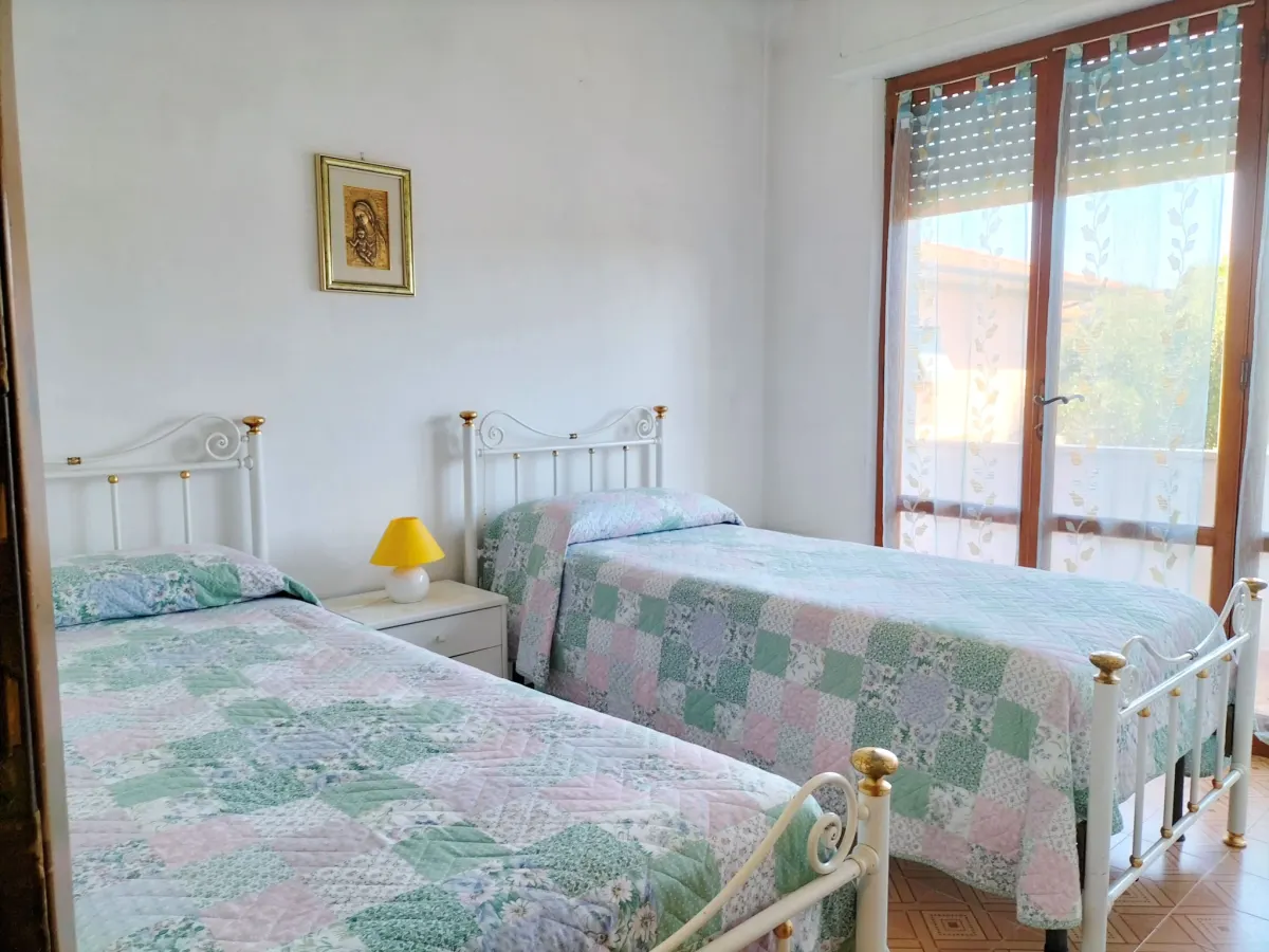 Porzione di VILLA con ampio GIARDINO! · foto 15