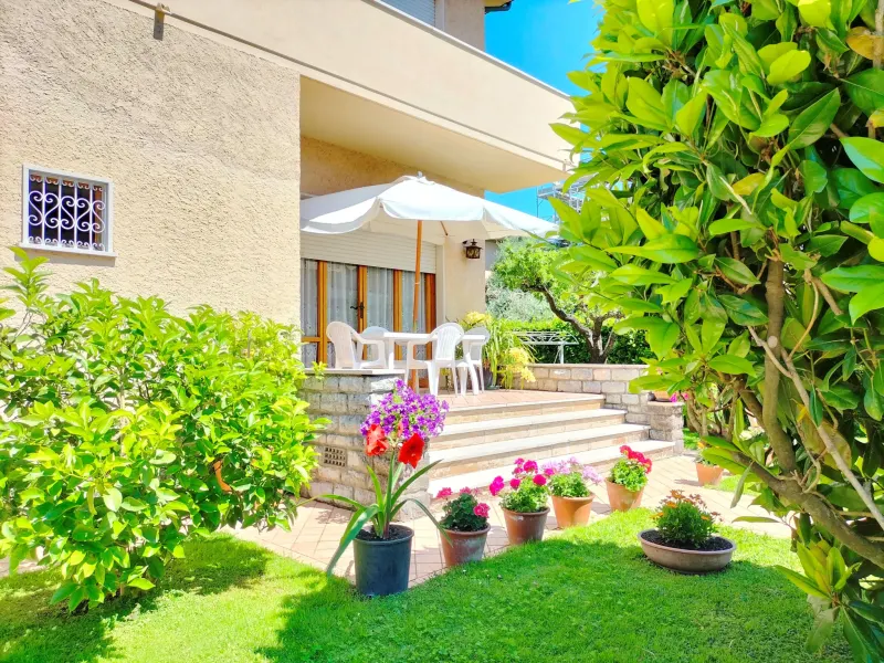 Porzione di VILLA con ampio GIARDINO! · foto 5