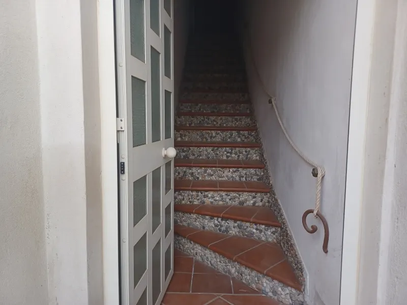 semi indipendente in vendita · foto 2