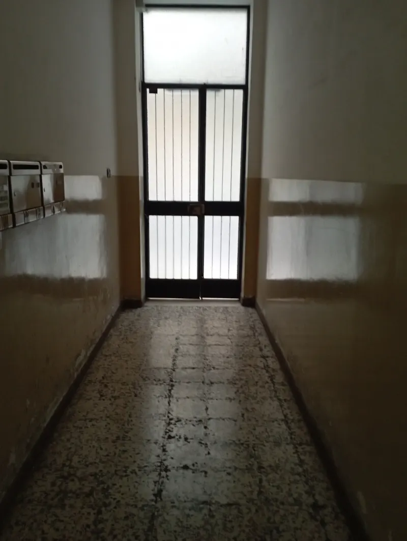 ampio appartamento in vendita · foto 3