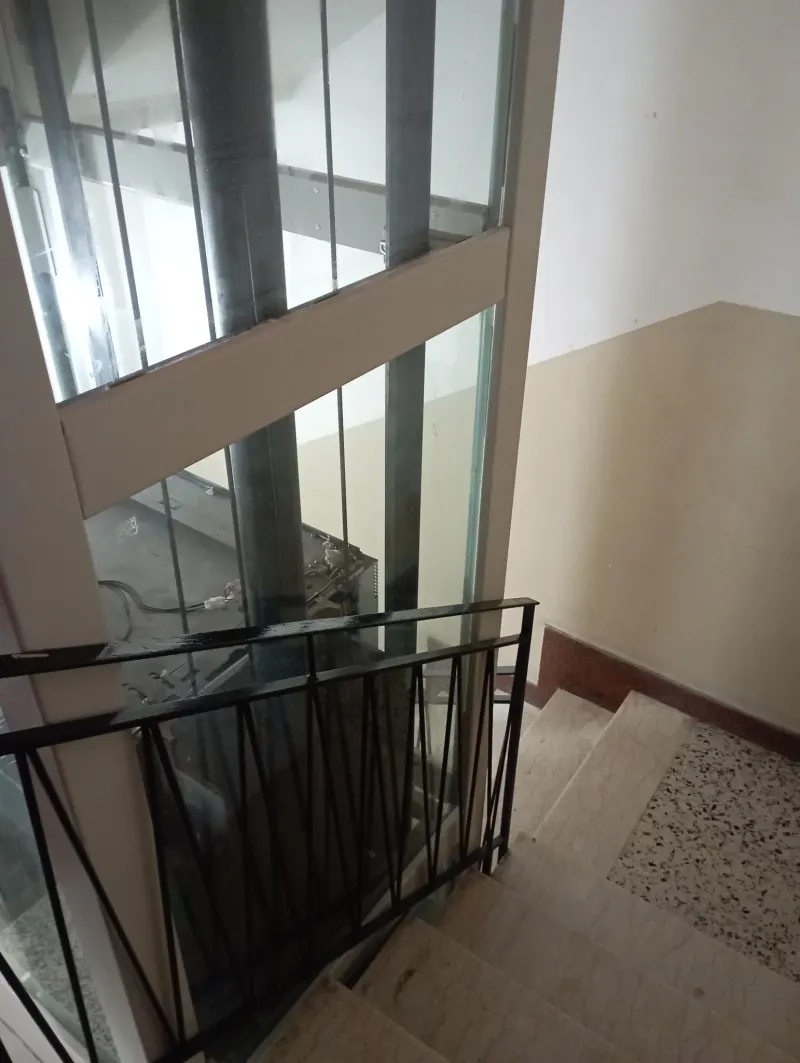 ampio appartamento in vendita · foto 4