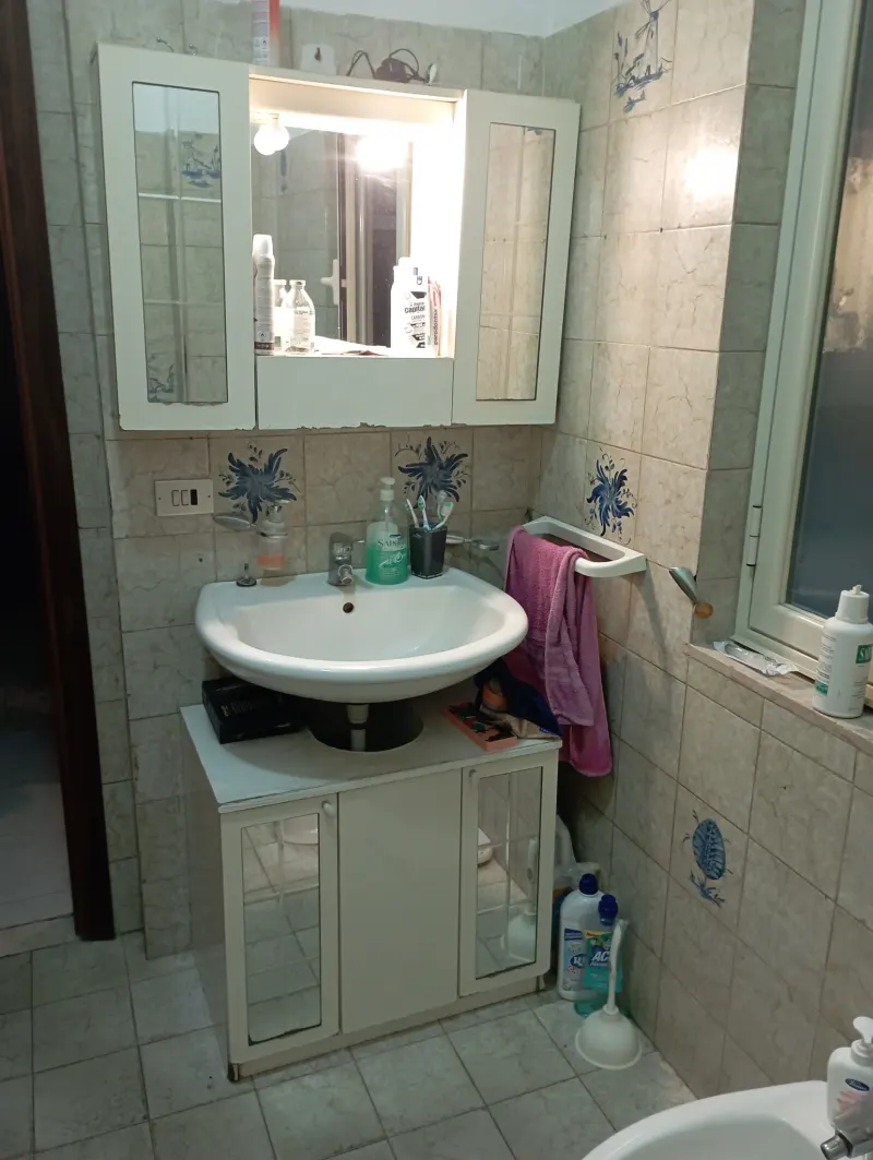 ampio appartamento in vendita · foto 5
