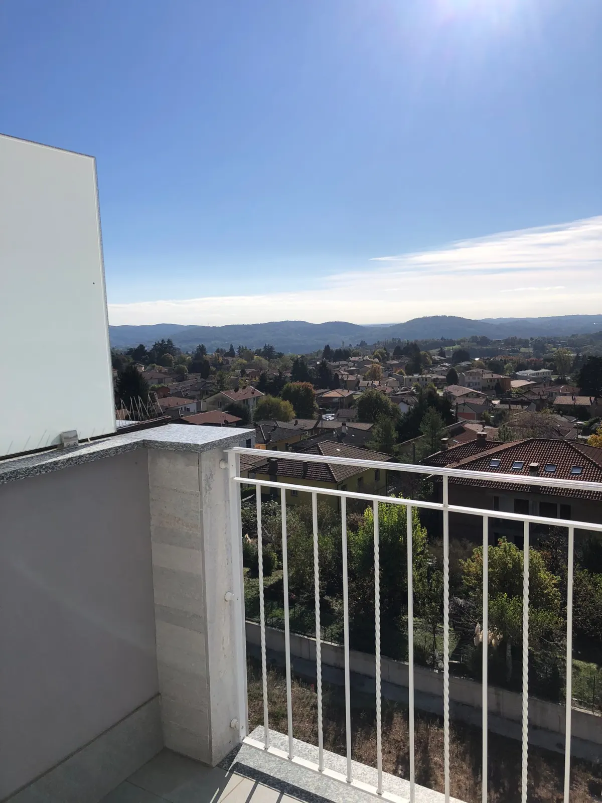 panoramico e luminoso appartamento · foto 31