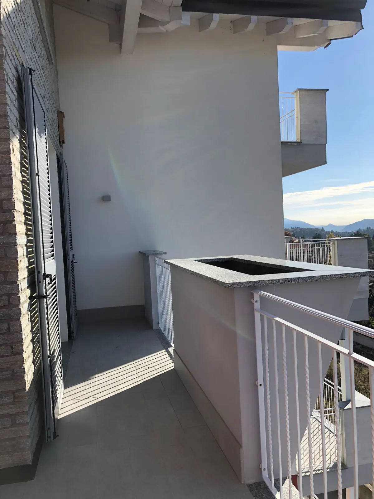 panoramico e luminoso appartamento · foto 39