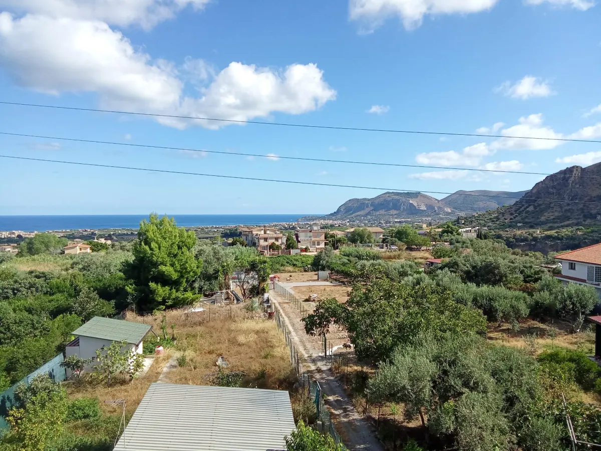 Portella di Mare -Cannita Terrazzo e posto auto · foto 6
