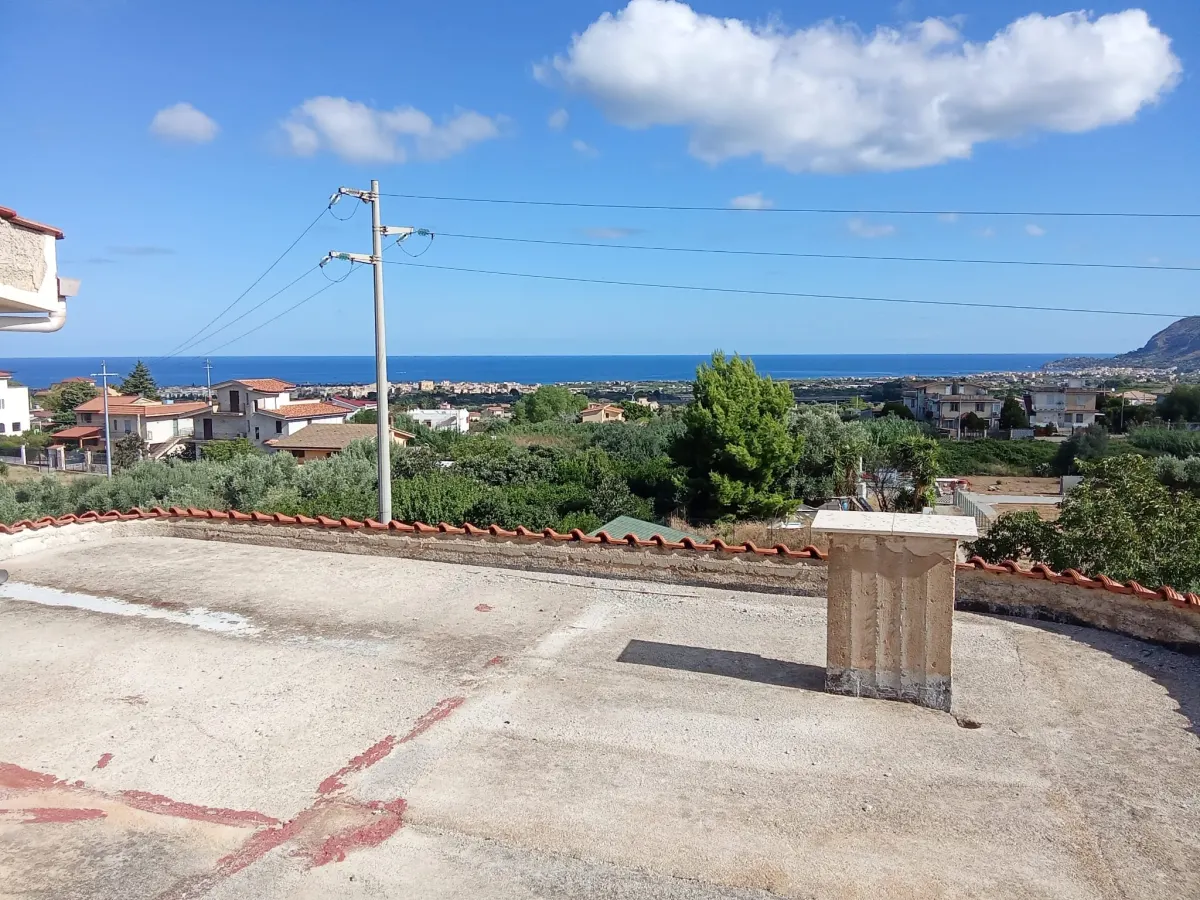 Portella di Mare -Cannita Terrazzo e posto auto · foto 9