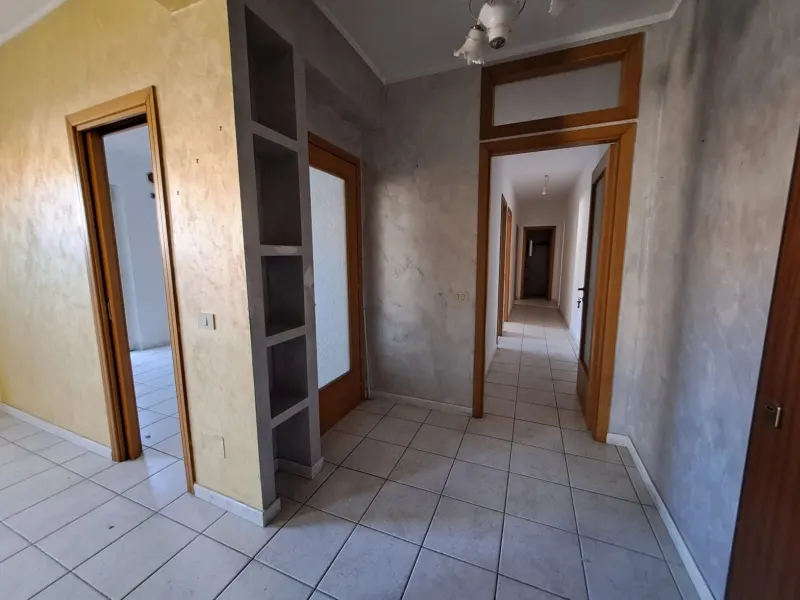 APPARTAMENTO DI 94 MQ IN ZONA SHANGHAI · foto 4