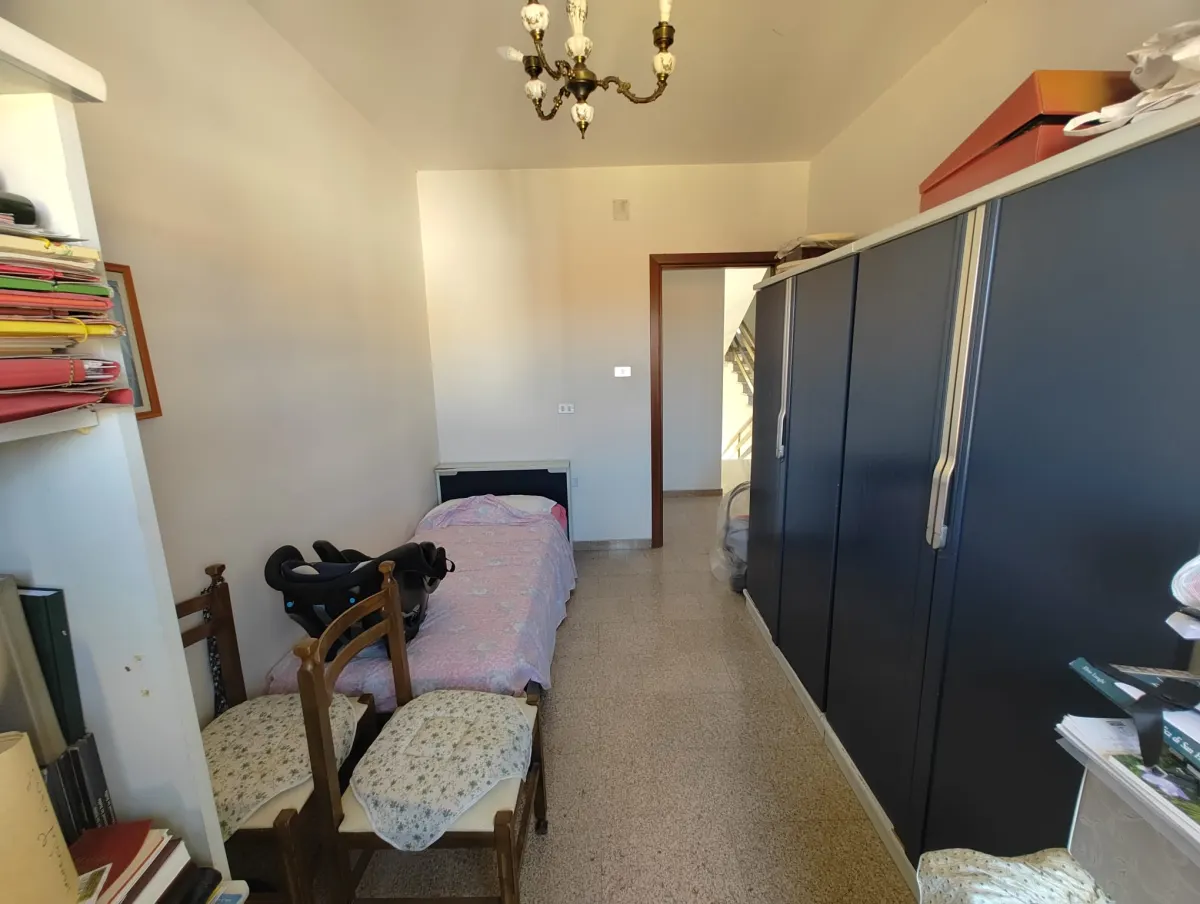 SOLUZIONE INDIPENDENTE CON 600 MQ DI GIARDINO PRIVATO · foto 21