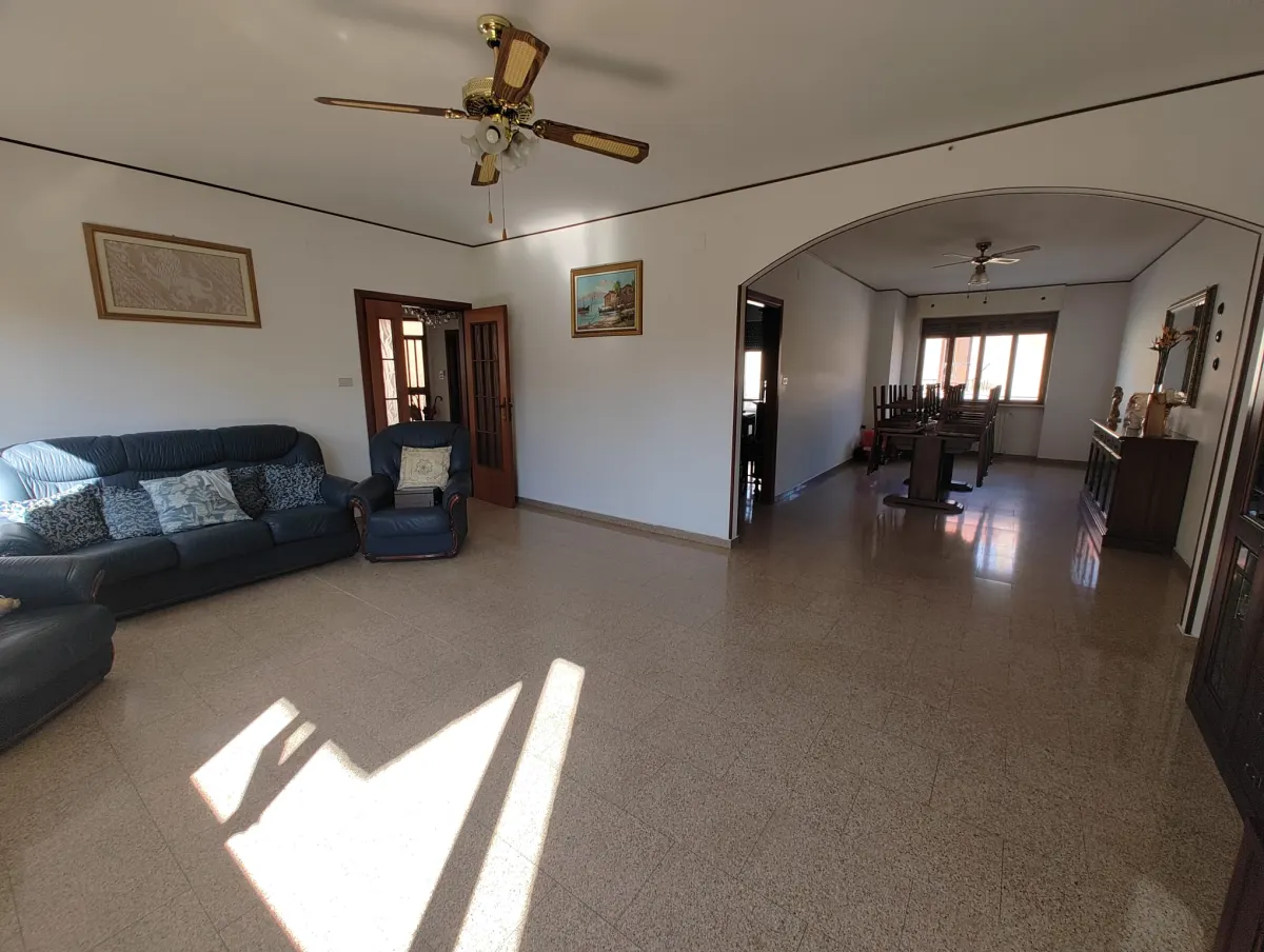 SOLUZIONE INDIPENDENTE CON 600 MQ DI GIARDINO PRIVATO · foto 7