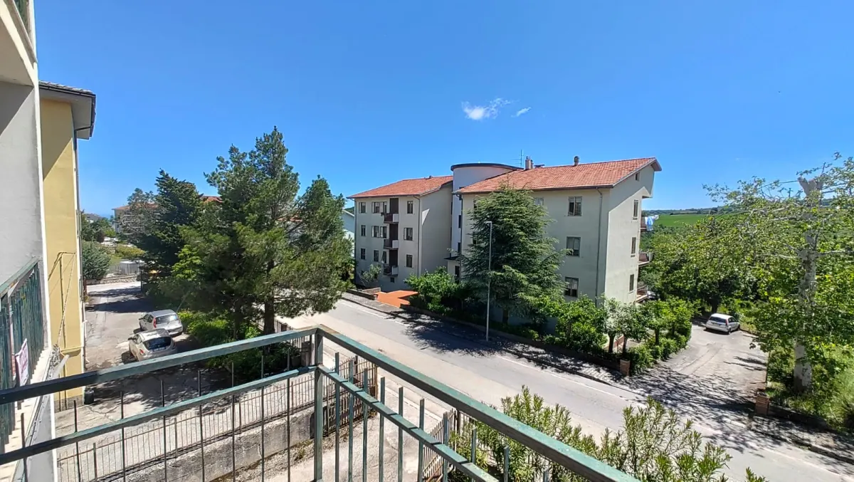 APPARTAMENTO CON GARAGE A GISSI · foto 19