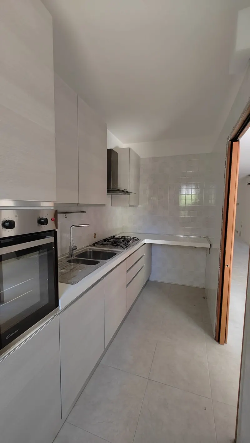 APPARTAMENTO AL PIANO TERRA DI 150 MQ COMMERCIALI  CON AMPIA CORTE ESTERNA                                          CON TERRAZZO/GIARDINO DI  CIRCA 75 MQ · foto 5