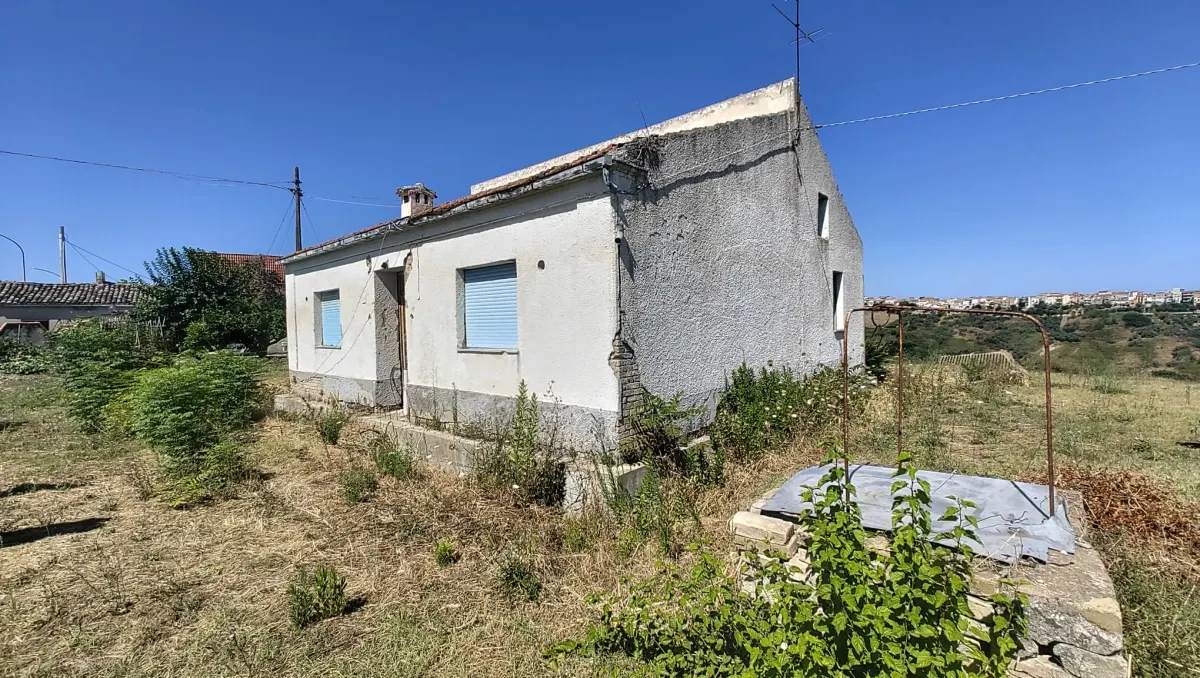 CASOLARE DI 100 MQ AL GREZZO CON 2500 MQ DI TERRENO · foto 12