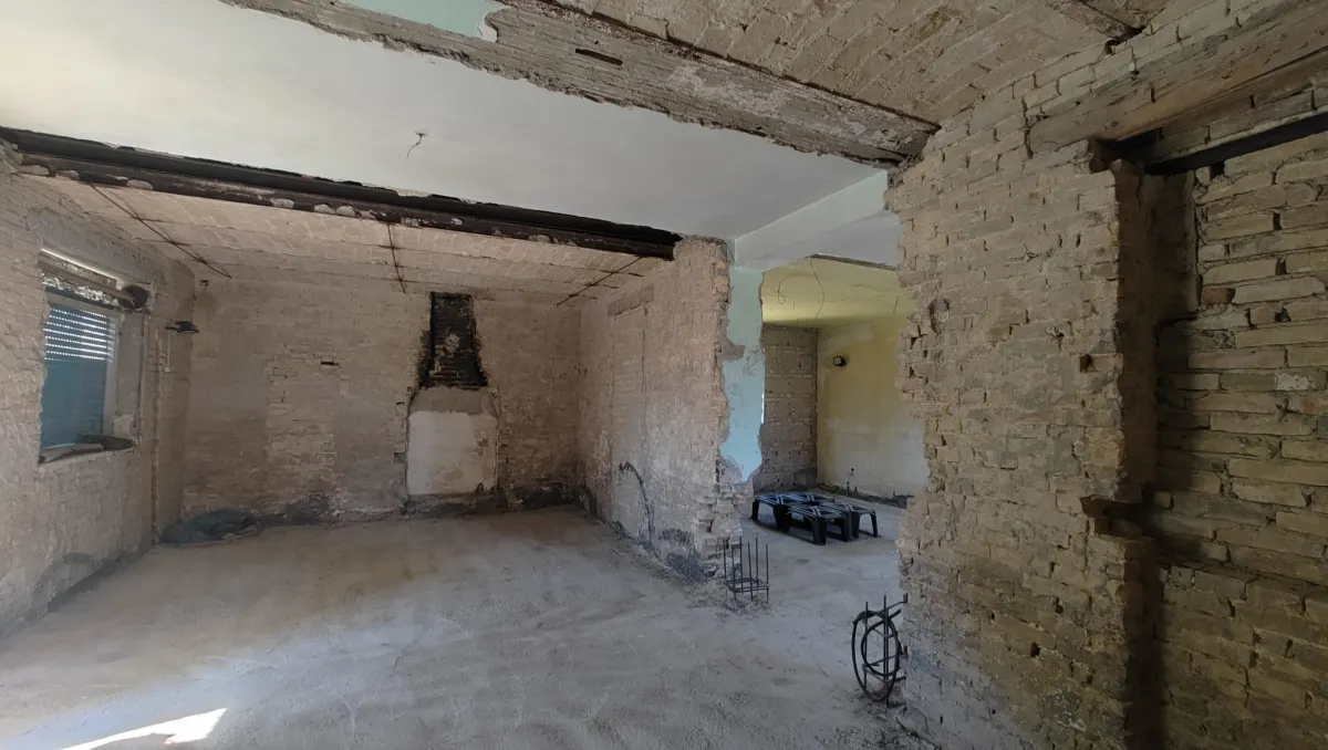 CASOLARE DI 100 MQ AL GREZZO CON 2500 MQ DI TERRENO · foto 10