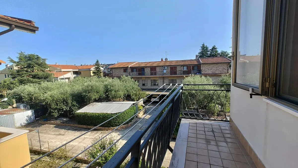 OTTIMO USATO IN VIA INCORONATA · foto 14