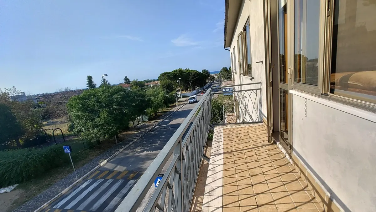 OTTIMO USATO IN VIA INCORONATA · foto 16