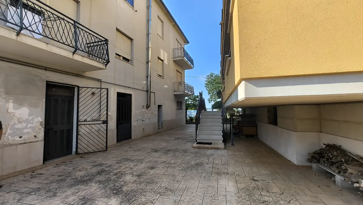 OTTIMO USATO IN VIA INCORONATA · foto 23
