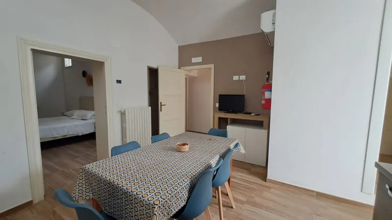 APPARTAMENTO RISTRUTTURATO DI 51 MQ CON INGRESSO INDIPENDENTE · foto 4